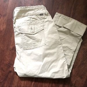 🌟Jag Capris classic fit women